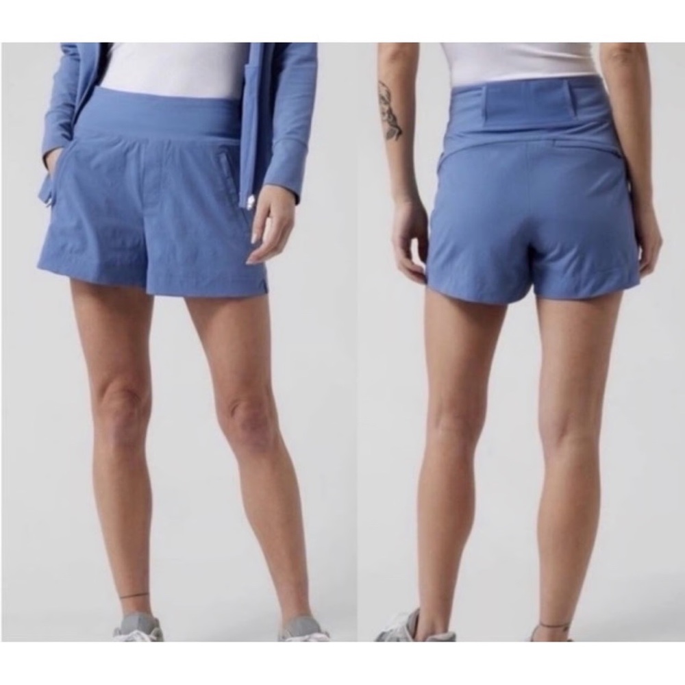 Athleta Trekkie North Shorts Blue Zipper Pockets Size 12
